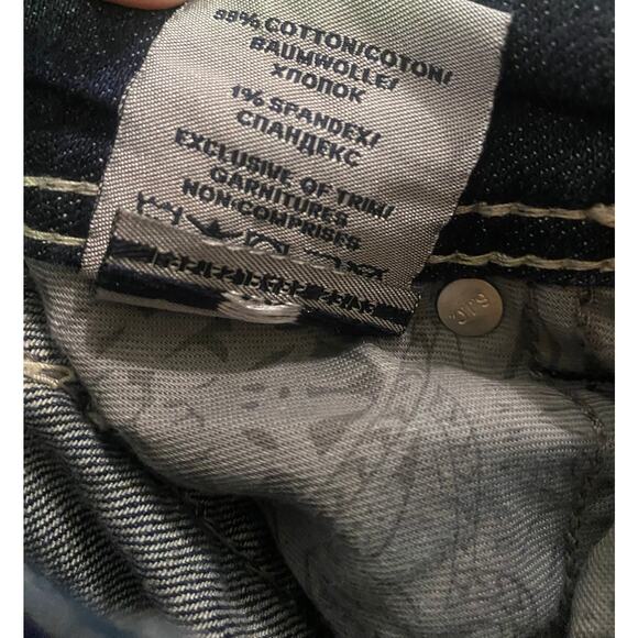 Silver Jeans Co Women's Suki Boot Cut Denim US 26 Embellished Dark Stonewash Y2K - Picture 8 of 11